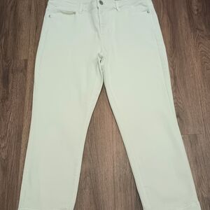 J. Jill Cream cropped ankle length stretch jeans raw hem high rise Size 8 B-021